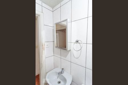 Banheiro Social de casa para alugar com 2 quartos, 100m² em Planalto Paulista, São Paulo