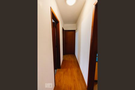 Corredor de apartamento à venda com 3 quartos, 123m² em Perdizes, São Paulo