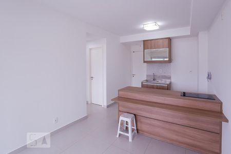 Sala de apartamento à venda com 1 quarto, 47m² em Parque Industrial Tomas Edson, São Paulo