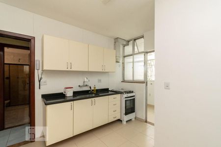 Apartamento para alugar com 146m², 3 quartos e 1 vagaCOZINHA