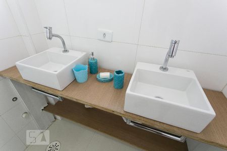 Apartamento para alugar com 87m², 3 quartos e sem vagaBanheiro da Suíte