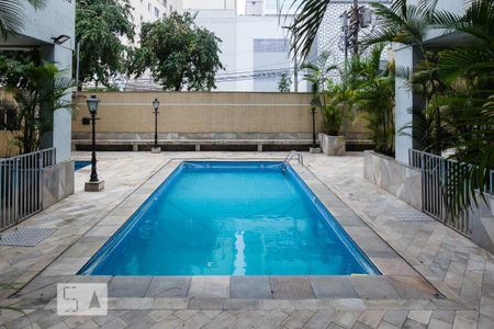 Apartamento para alugar com 87m², 3 quartos e sem vagaÁrea comum - Piscina