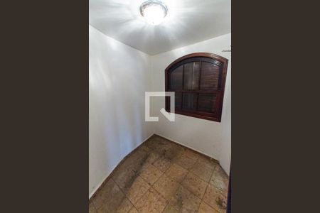 Casa à venda com 260m², 4 quartos e 3 vagas Casa à venda com 260m², 4 quartos e 3 vagasGaragem - Despensa