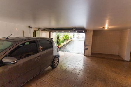 Casa à venda com 260m², 4 quartos e 3 vagas Casa à venda com 260m², 4 quartos e 3 vagasGaragem