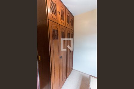 Casa à venda com 260m², 4 quartos e 3 vagas Casa à venda com 260m², 4 quartos e 3 vagasQuarto 3