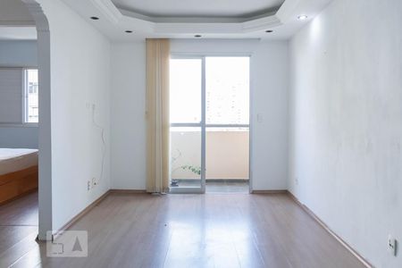 Sala de Apartamento com 2 quartos, 60m² Vila Mascote