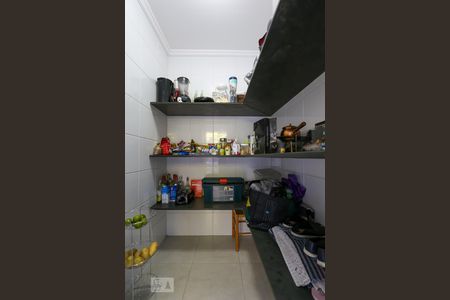 Casa à venda com 564m², 4 quartos e 4 vagas Casa à venda com 564m², 4 quartos e 4 vagasDespensa