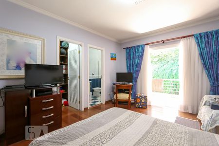 Casa à venda com 564m², 4 quartos e 4 vagas Casa à venda com 564m², 4 quartos e 4 vagasSuíte 4