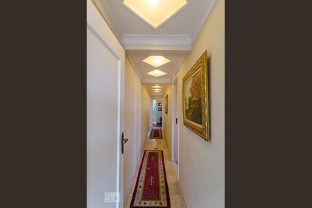 Apartamento à venda com 176m², 3 quartos e 2 vagas Apartamento à venda com 176m², 3 quartos e 2 vagasCorredor