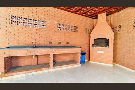 Apartamento à venda com 176m², 3 quartos e 2 vagas Apartamento à venda com 176m², 3 quartos e 2 vagasChurrasqueira