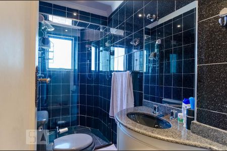 Apartamento à venda com 176m², 3 quartos e 2 vagas Apartamento à venda com 176m², 3 quartos e 2 vagasSuíte 2 - Banheiro