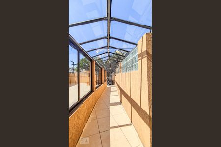 Apartamento à venda com 176m², 3 quartos e 2 vagas Apartamento à venda com 176m², 3 quartos e 2 vagasEntrada