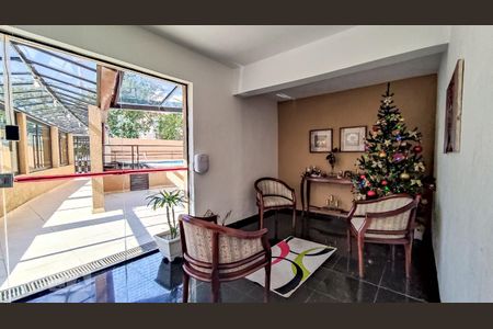 Apartamento à venda com 176m², 3 quartos e 2 vagas Apartamento à venda com 176m², 3 quartos e 2 vagasHall de Entrada