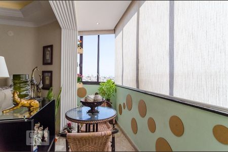 Sacada de apartamento à venda com 3 quartos, 176m² em Jabaquara, São Paulo