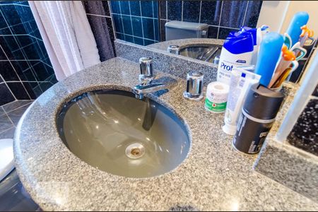 Apartamento à venda com 176m², 3 quartos e 2 vagas Apartamento à venda com 176m², 3 quartos e 2 vagasSuíte 2- Banheiro