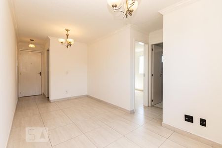 Sala de apartamento para alugar com 2 quartos, 45m² em Colônia (zona Leste), São Paulo