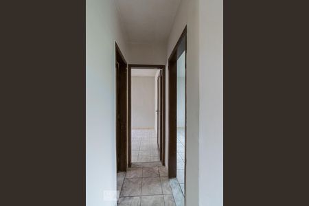 Sala - Corredor de apartamento para alugar com 2 quartos, 48m² em Olaria, Rio de Janeiro