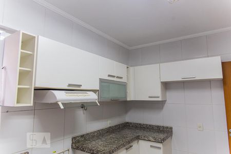 Apartamento à venda com 105m², 3 quartos e 2 vagasArmário