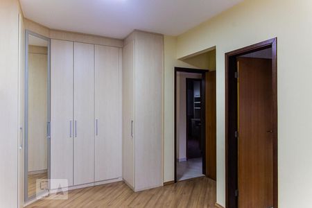 Apartamento à venda com 105m², 3 quartos e 2 vagasSuíte 