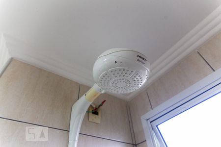 Apartamento à venda com 105m², 3 quartos e 2 vagasChuveiro