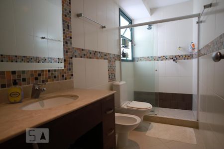 Apartamento para alugar com 280m², 4 quartos e 5 vagassuíte 2