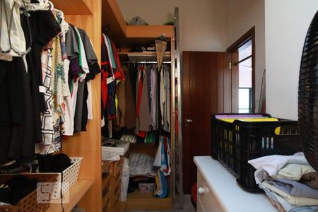Apartamento para alugar com 280m², 4 quartos e 5 vagasCloset