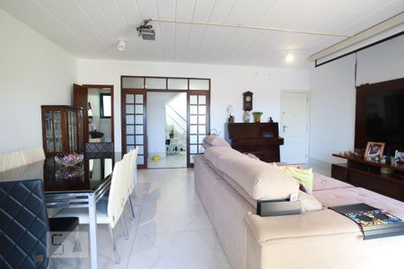 Sala de casa à venda com 4 quartos, 280m² em Tijuca, Rio de Janeiro