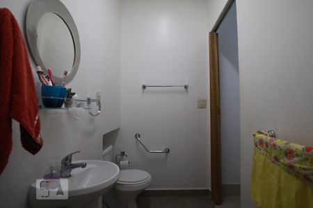 Apartamento para alugar com 280m², 4 quartos e 5 vagasBanheiro