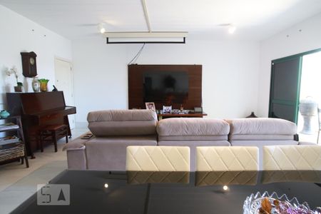 Sala de casa à venda com 4 quartos, 280m² em Tijuca, Rio de Janeiro