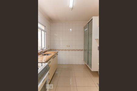 Casa para alugar com 99m², 3 quartos e 2 vagas Casa para alugar com 99m², 3 quartos e 2 vagasCozinha