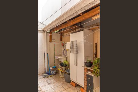 Casa para alugar com 99m², 3 quartos e 2 vagas Casa para alugar com 99m², 3 quartos e 2 vagasChurrasqueira/Área de Serviço