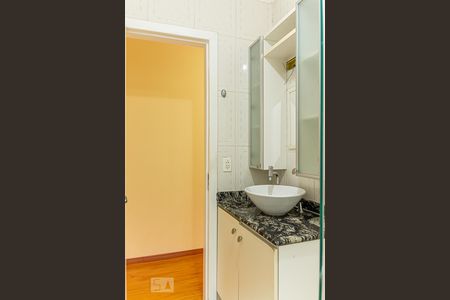 Casa para alugar com 99m², 3 quartos e 2 vagas Casa para alugar com 99m², 3 quartos e 2 vagasBanheiro