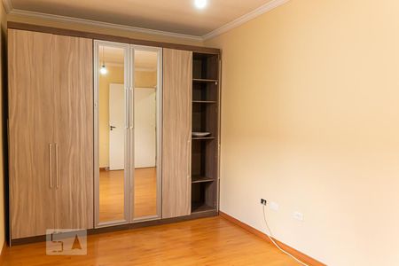 Casa para alugar com 99m², 3 quartos e 2 vagas Casa para alugar com 99m², 3 quartos e 2 vagasQuarto 1