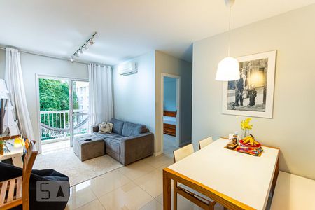 Sala de apartamento à venda com 2 quartos, 60m² em Fonseca, Niterói