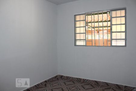 Quarto de casa para alugar com 2 quartos, 120m² em Samambaia Norte (samambaia), Brasília