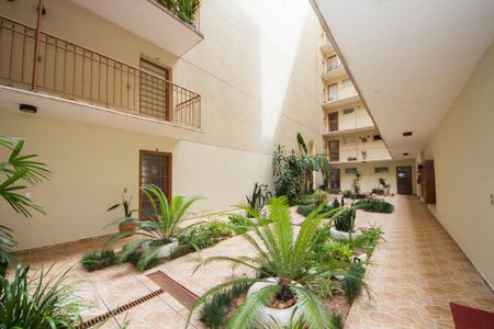 Apartamento para alugar com 48m², 2 quartos e 1 vaga Apartamento para alugar com 48m², 2 quartos e 1 vagaHall de Entrada