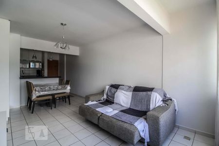 Sala de apartamento para alugar com 2 quartos, 57m² em Residencial Eldorado, Goiânia
