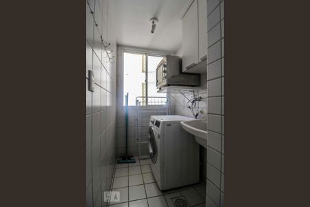 Apartamento para alugar com 57m², 2 quartos e 2 vagas Apartamento para alugar com 57m², 2 quartos e 2 vagasÁrea de Serviço