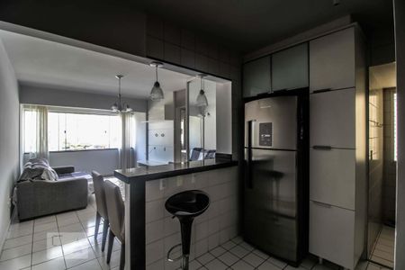 Apartamento para alugar com 57m², 2 quartos e 2 vagas Apartamento para alugar com 57m², 2 quartos e 2 vagasCozinha