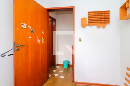 Quarto 2 de casa à venda com 3 quartos, 165m² em Itaquera, São Paulo