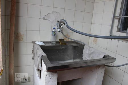 Casa à venda com 165m², 3 quartos e 1 vagalavanderia