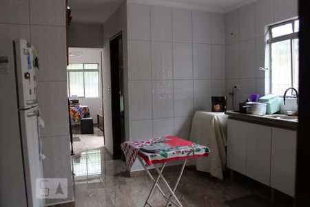 Casa à venda com 165m², 3 quartos e 1 vagacozinha