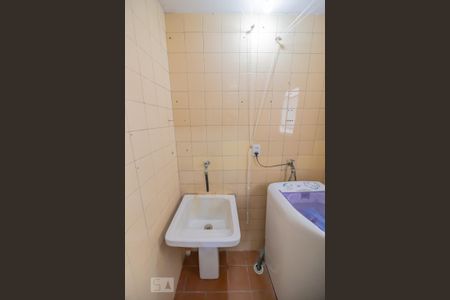 Apartamento à venda com 49m², 2 quartos e 1 vagaCozinha / Lavanderia