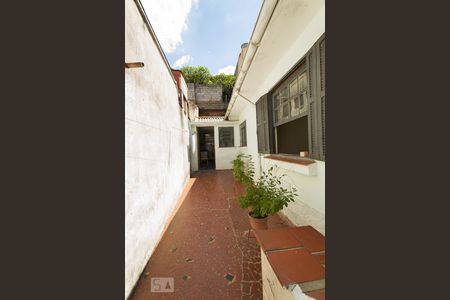 Casa à venda com 165m², 2 quartos e 1 vagaQuintal