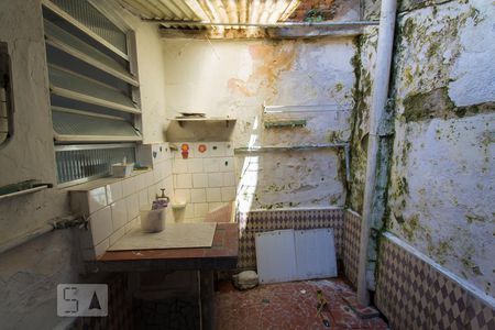 Casa à venda com 165m², 2 quartos e 1 vagaLavanderia