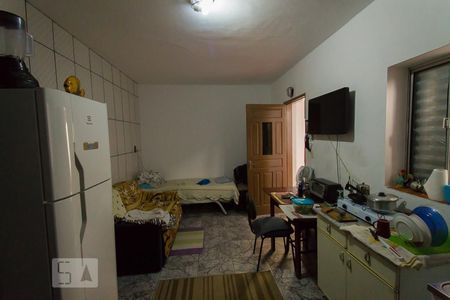 Casa à venda com 165m², 2 quartos e 1 vagaEdícula