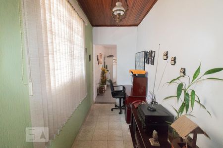 Corredor de casa à venda com 5 quartos, 440m² em Chora Menino, São Paulo