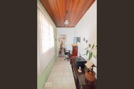 Corredor de casa à venda com 5 quartos, 440m² em Chora Menino, São Paulo