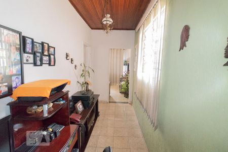 Corredor de casa à venda com 5 quartos, 440m² em Chora Menino, São Paulo