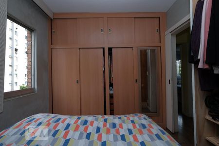 Apartamento à venda com 105m², 3 quartos e 2 vagasQuarto 3